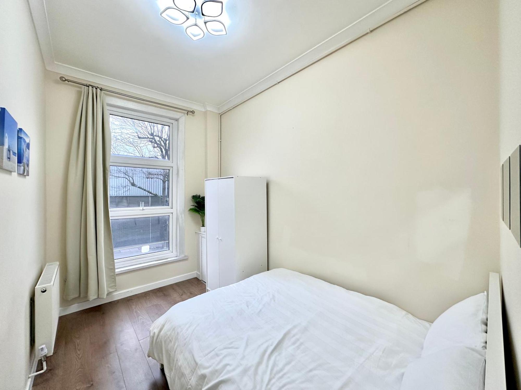 The Euston Guest House-64 Лондон Экстерьер фото